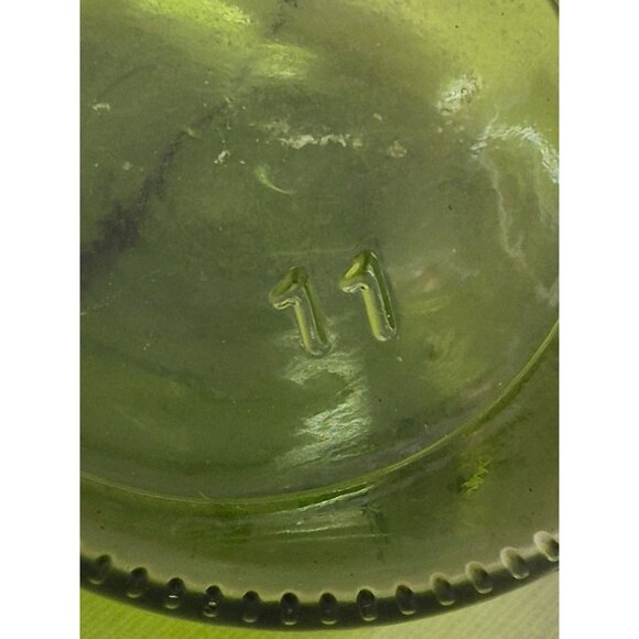 Vintage Green Glass Jar With Wire Handle - Picture 5 of 7